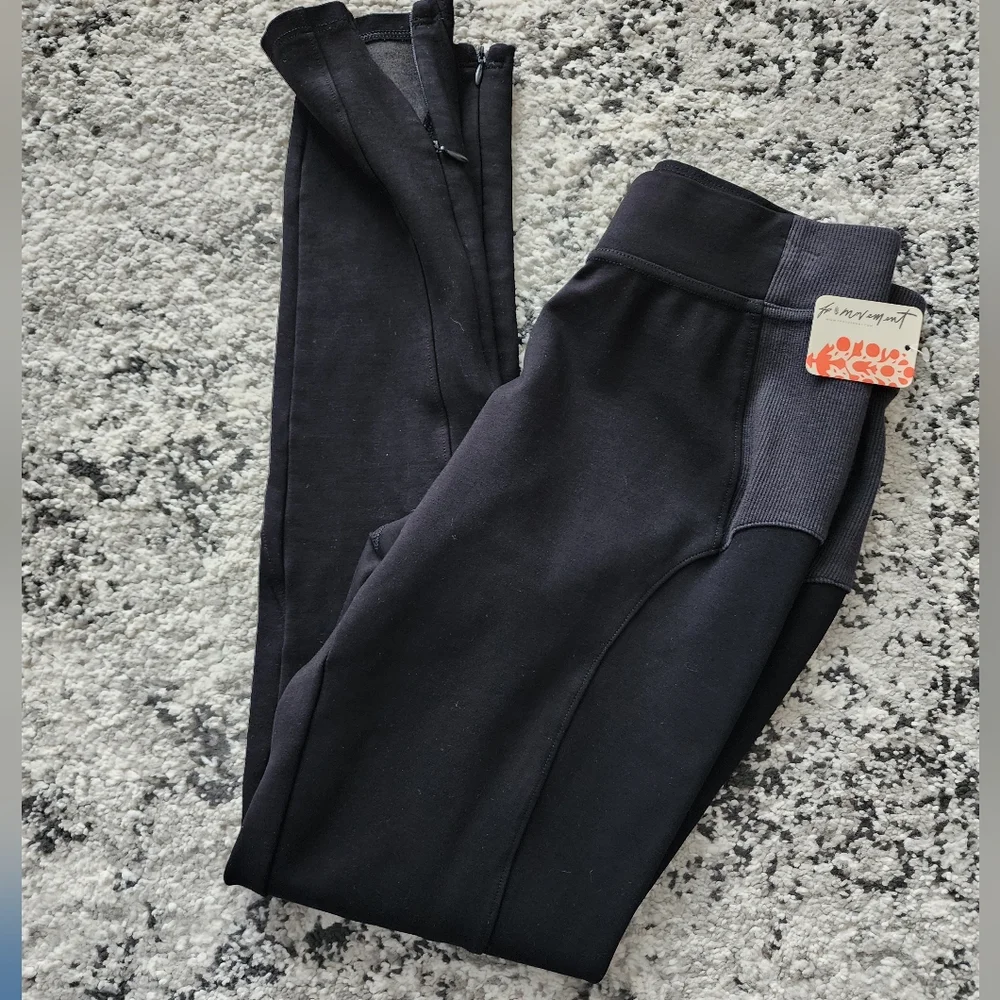 Free People FP Movement Leggings Black and Gray Womens Size XS NWT